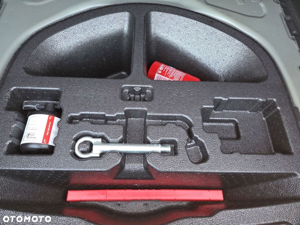 Toyota Corolla - 26