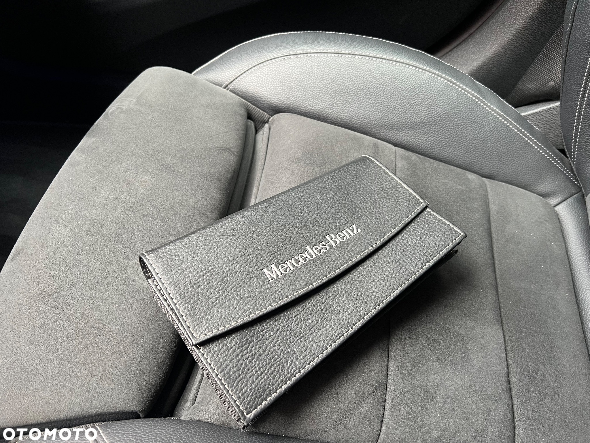 Mercedes-Benz Klasa E 220 d 9G-TRONIC AMG Line - 16