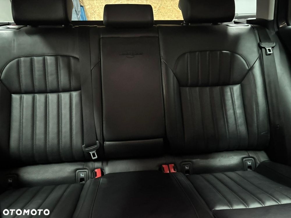 Skoda Superb 2.0 TDI L&K DSG - 12