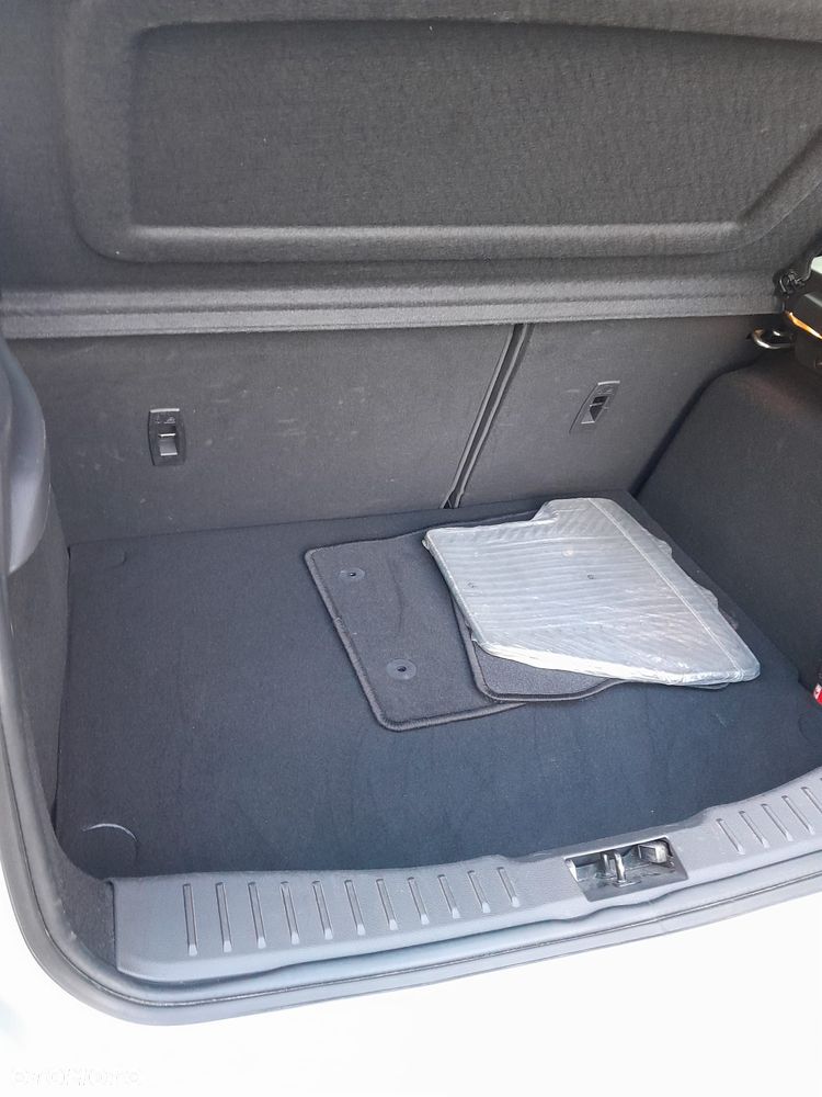 Ford Focus - 14