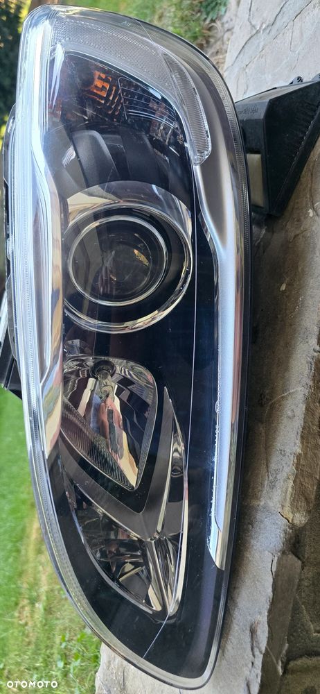Lampy XENON S60 V60 - 4