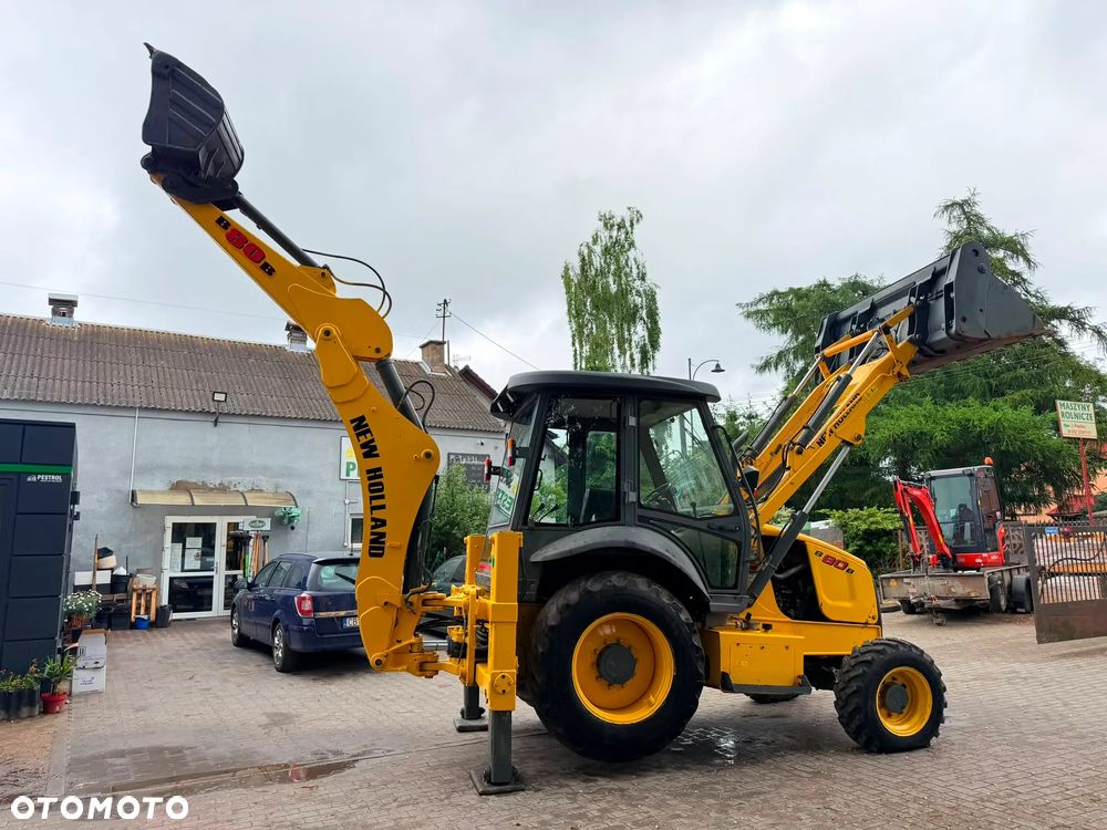 New Holland B80b - 3