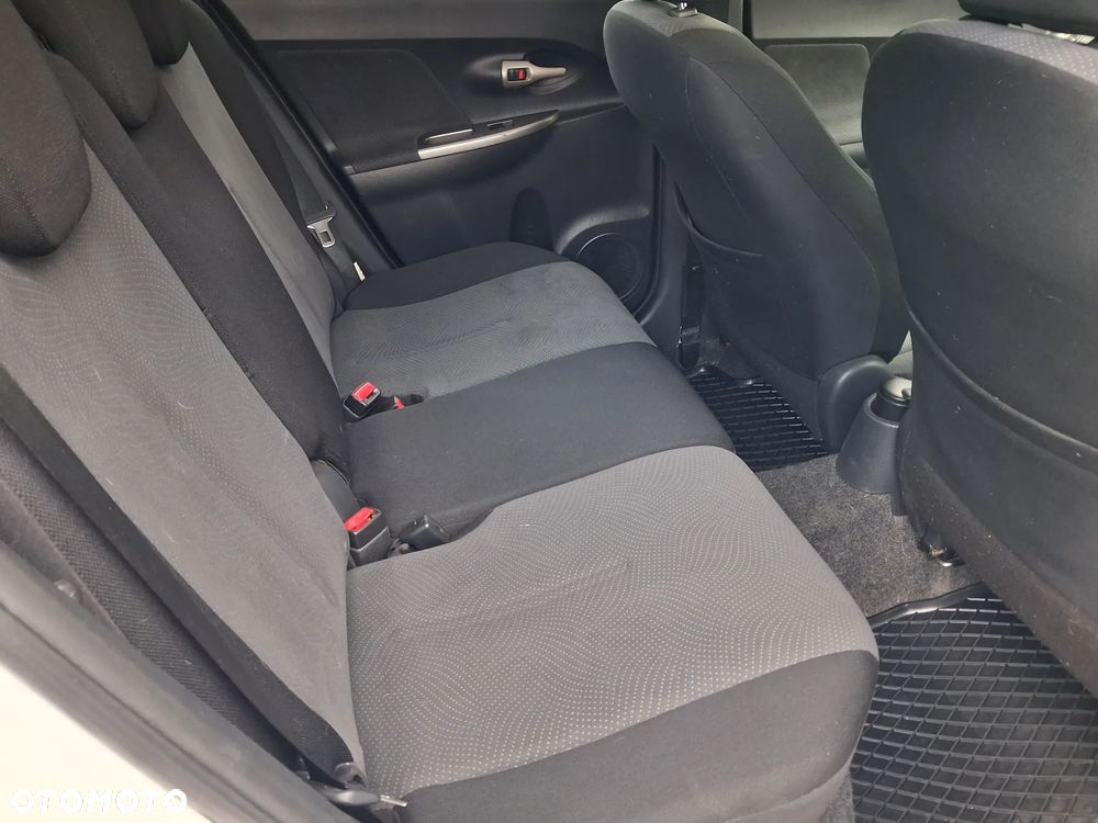 Toyota Urban Cruiser 1.4 D-4D Sol 4x4 EU5 - 16