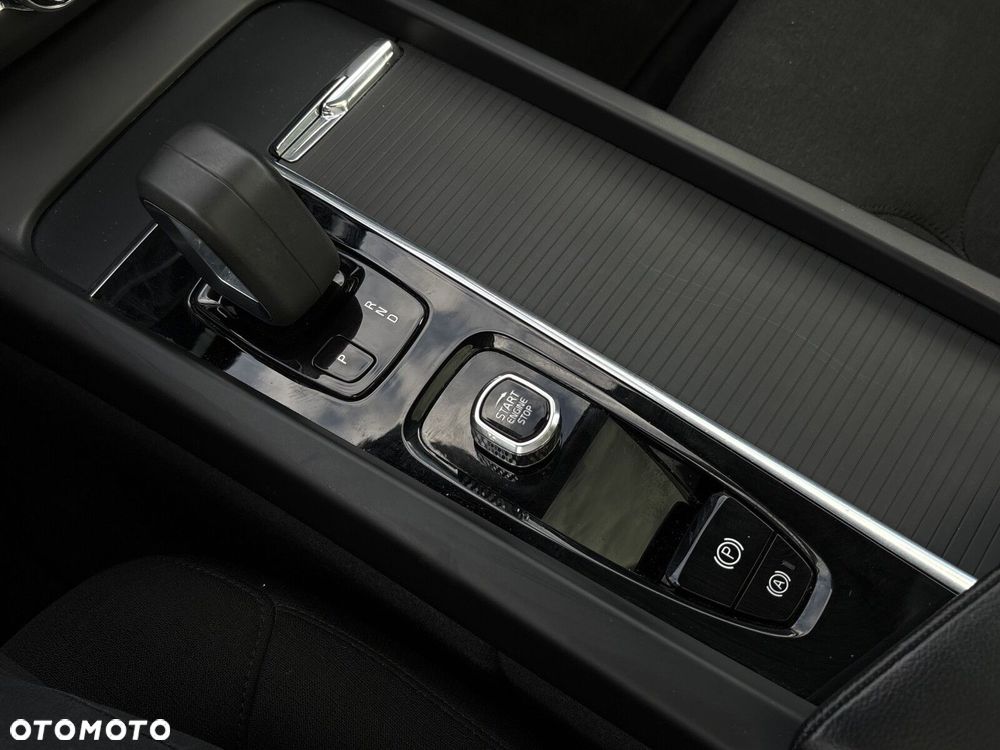 Volvo XC 60 - 13