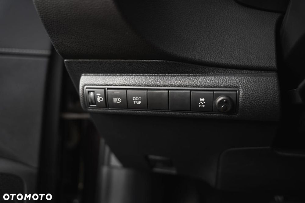 Toyota Corolla - 27