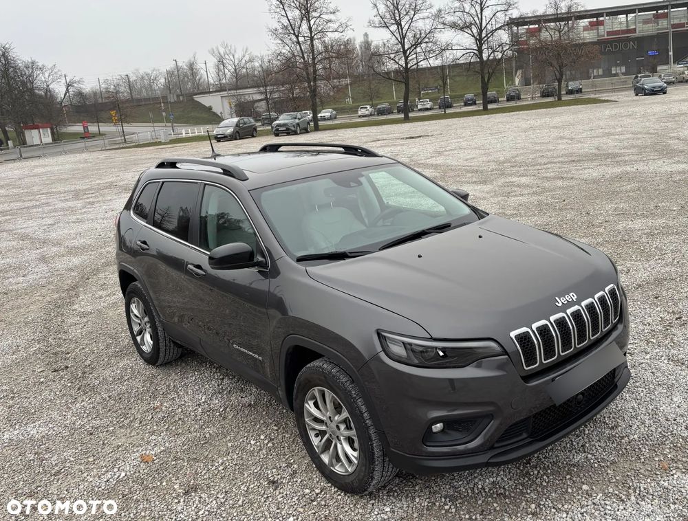 Jeep Cherokee - 14