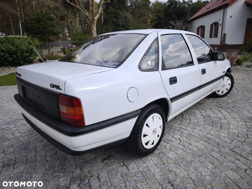 Opel Vectra - 7