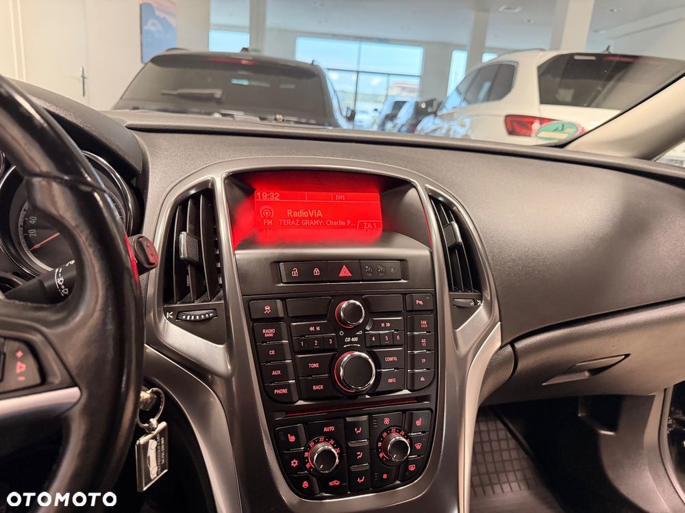 Opel Astra 1.4 T Executive S&S - 16