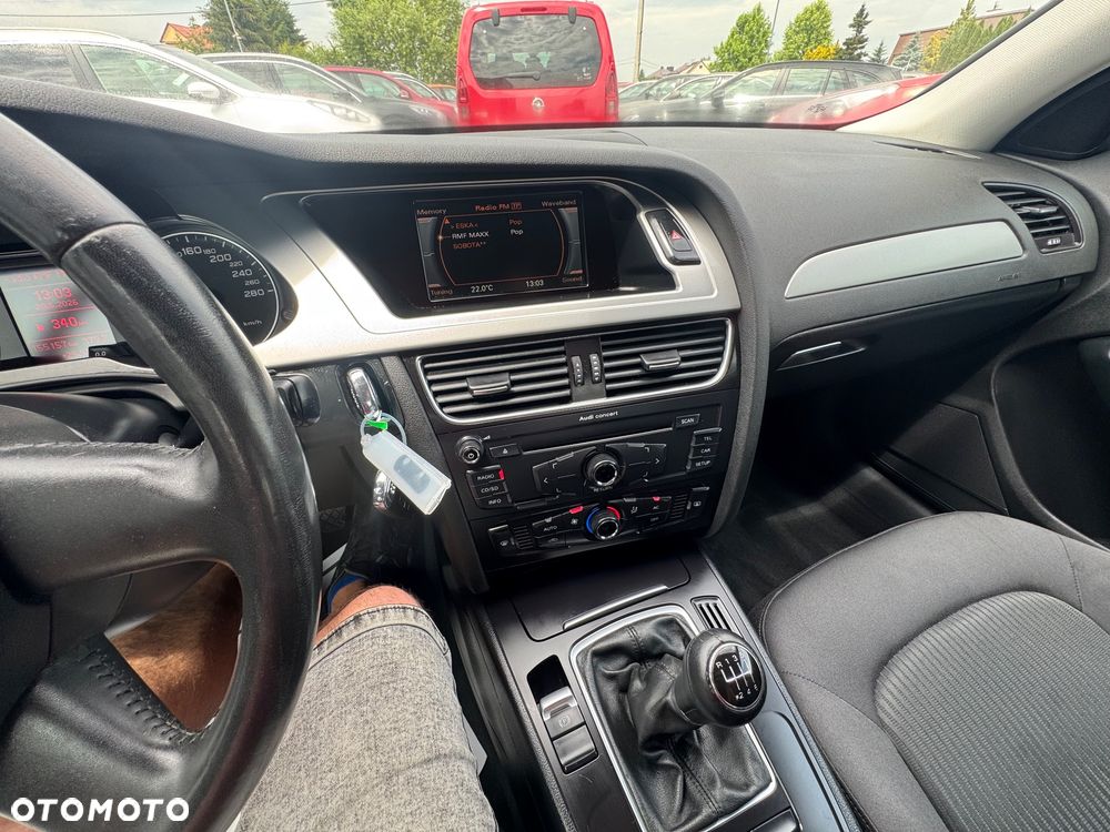 Audi A4 Limousine 2.0 TDI DPF Ambiente - 13