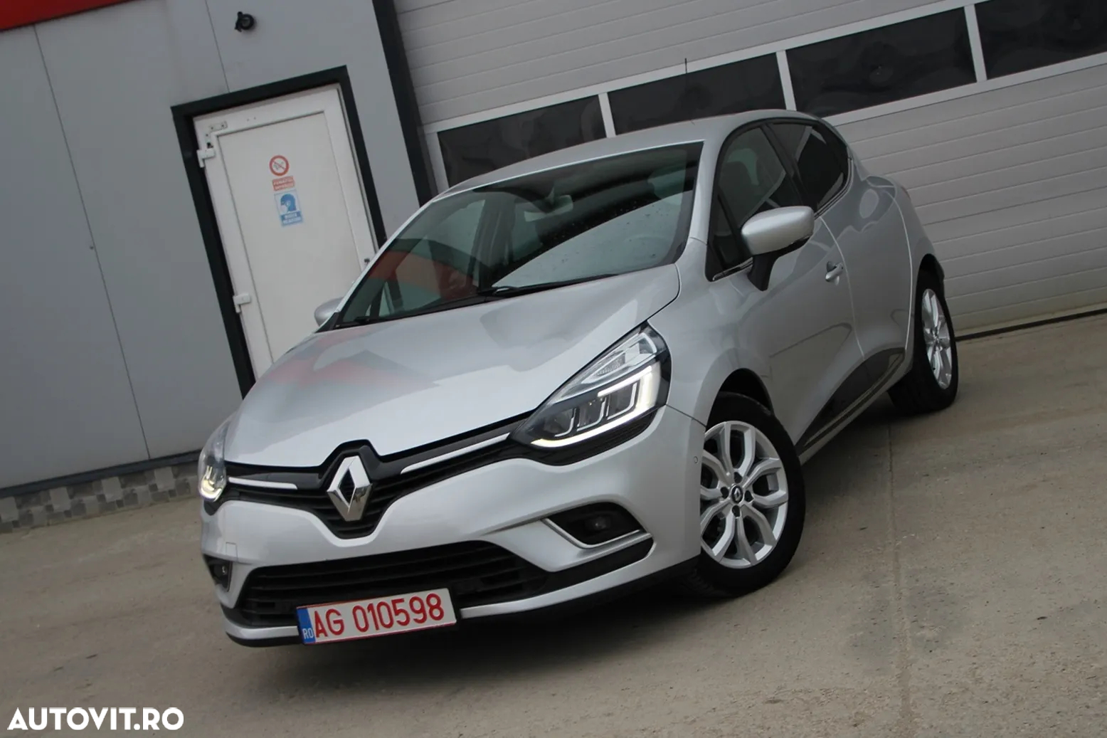 Renault Clio Estate Energy TCe Intens - 3