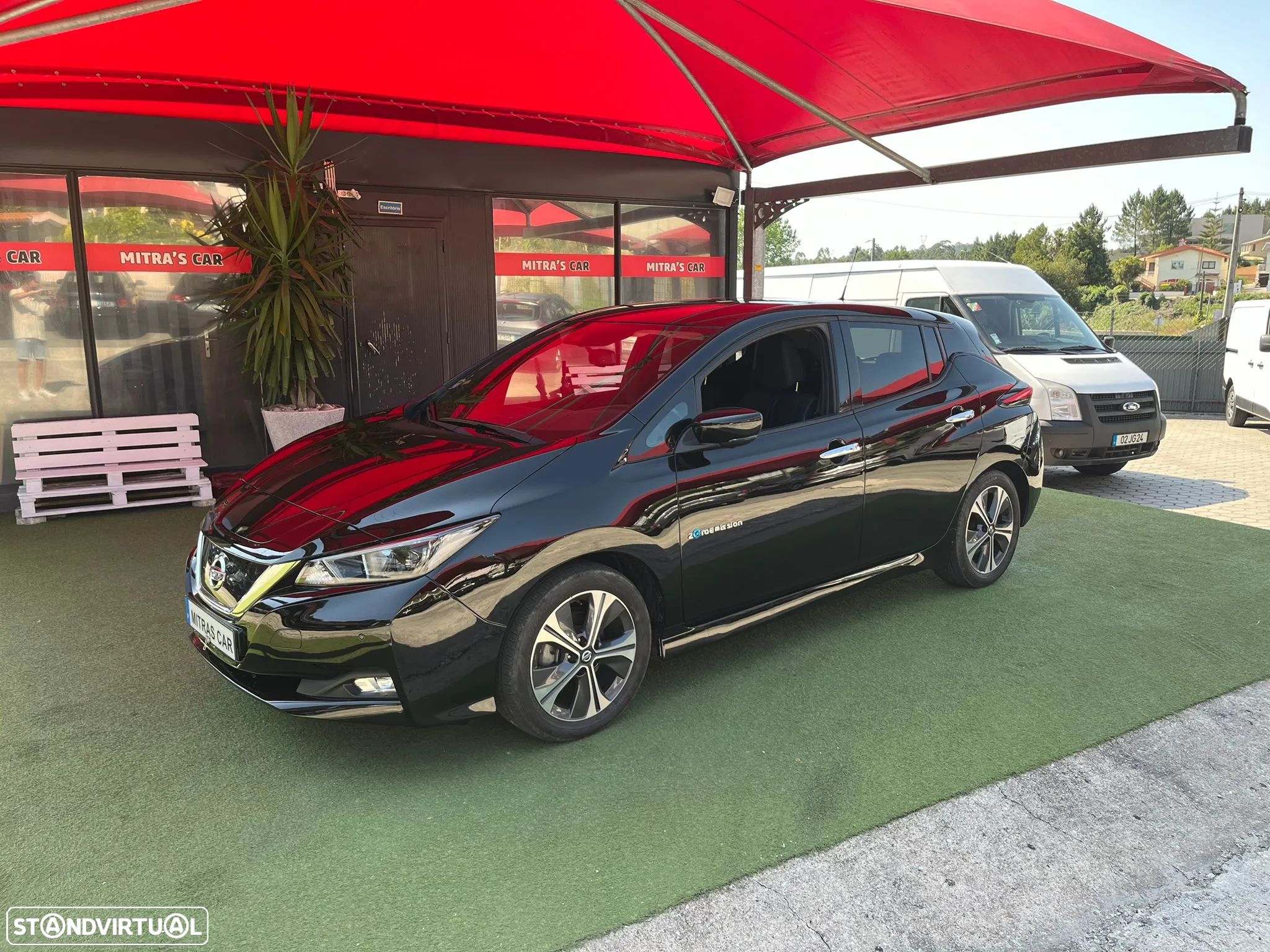 Nissan Leaf - 1
