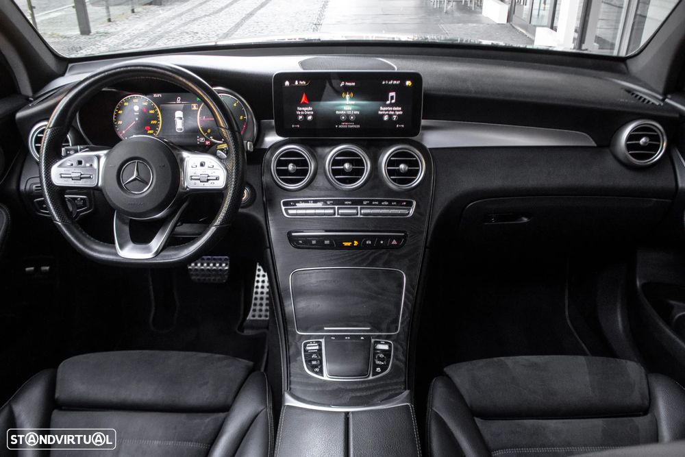Mercedes-Benz GLC 300 d 4Matic 9G-TRONIC AMG Line - 33
