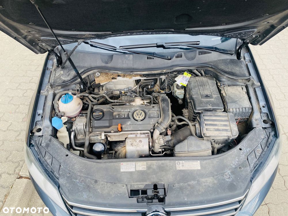 Volkswagen Passat 1.4 TSI BMT Comfortline - 17