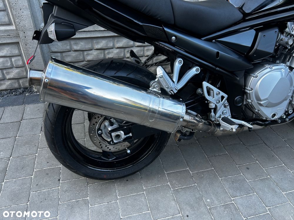 Suzuki Bandit - 4