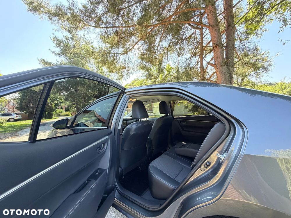 Toyota Corolla 1.6 Prestige MS EU6 - 19