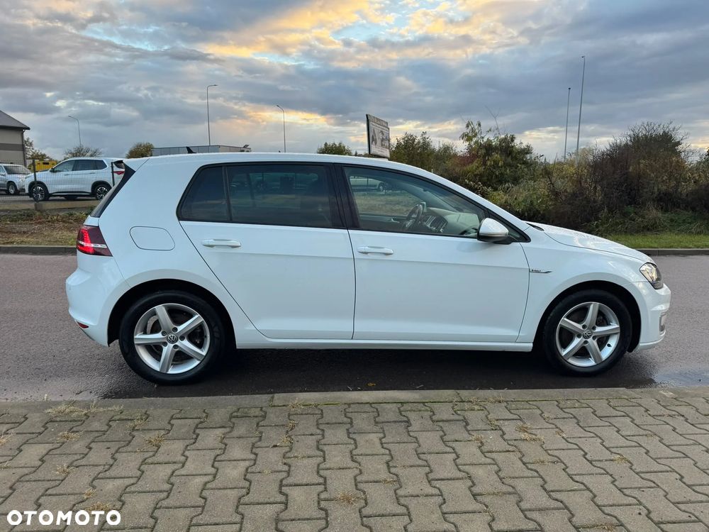 Volkswagen Golf e-Golf - 7