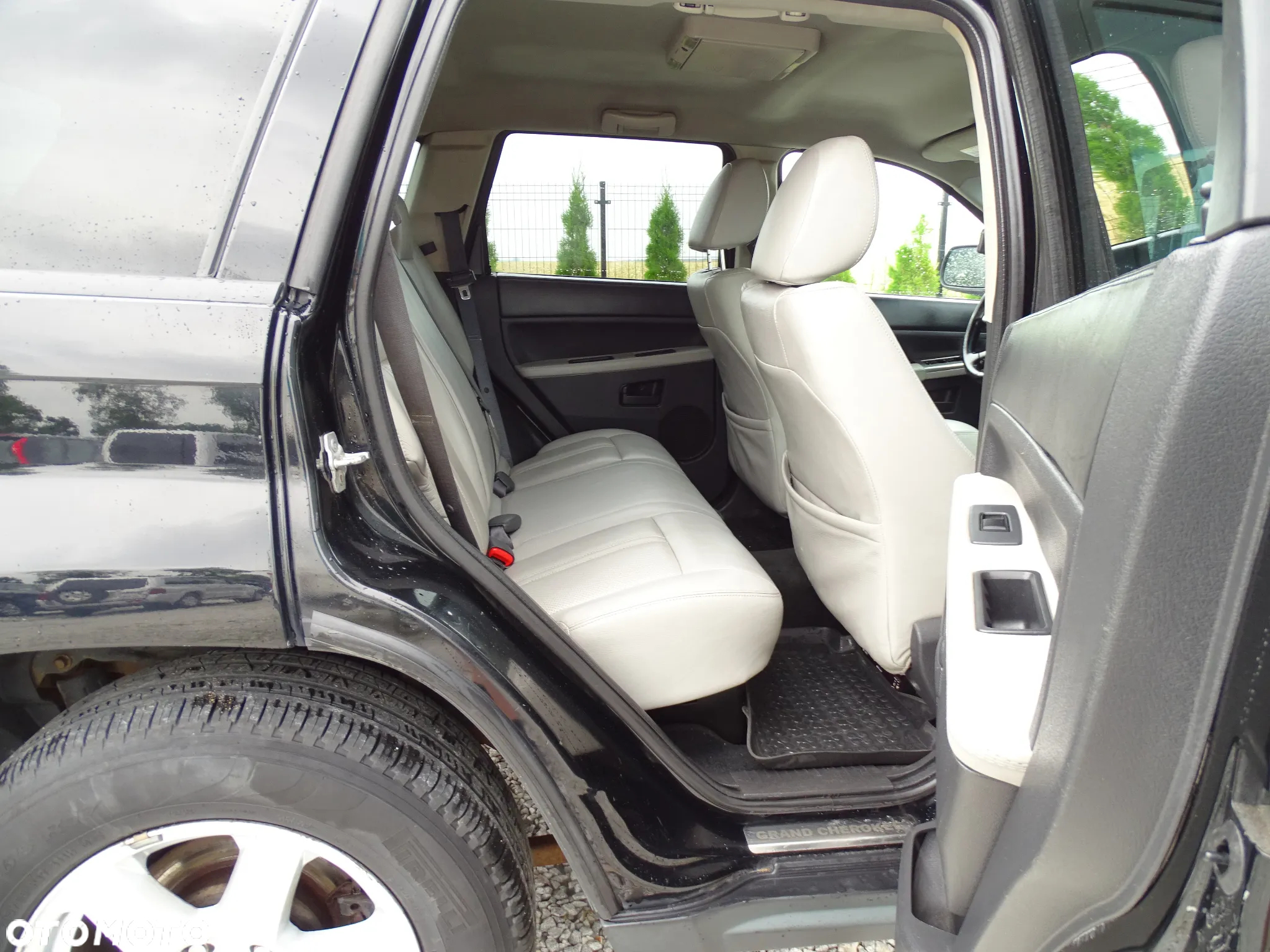 Jeep Grand Cherokee 3.7 V6 - 24