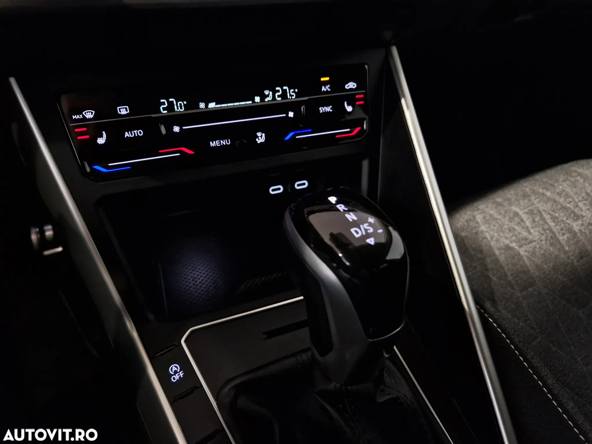 Volkswagen Polo 1.0 TSI DSG Life - 23