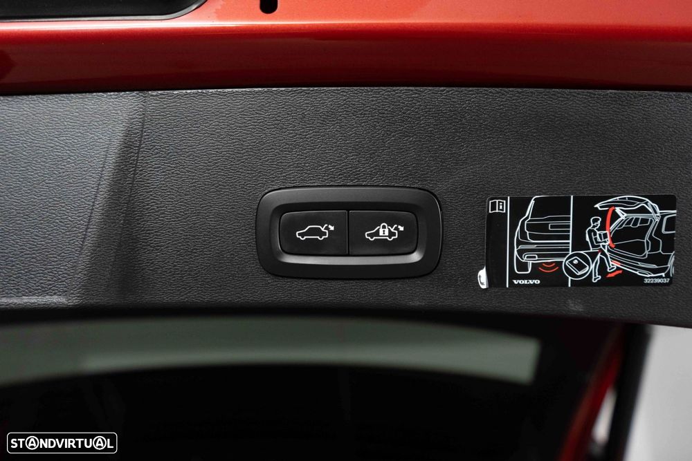 Volvo XC 40 1.5 T5 PHEV Inscription Expression - 25