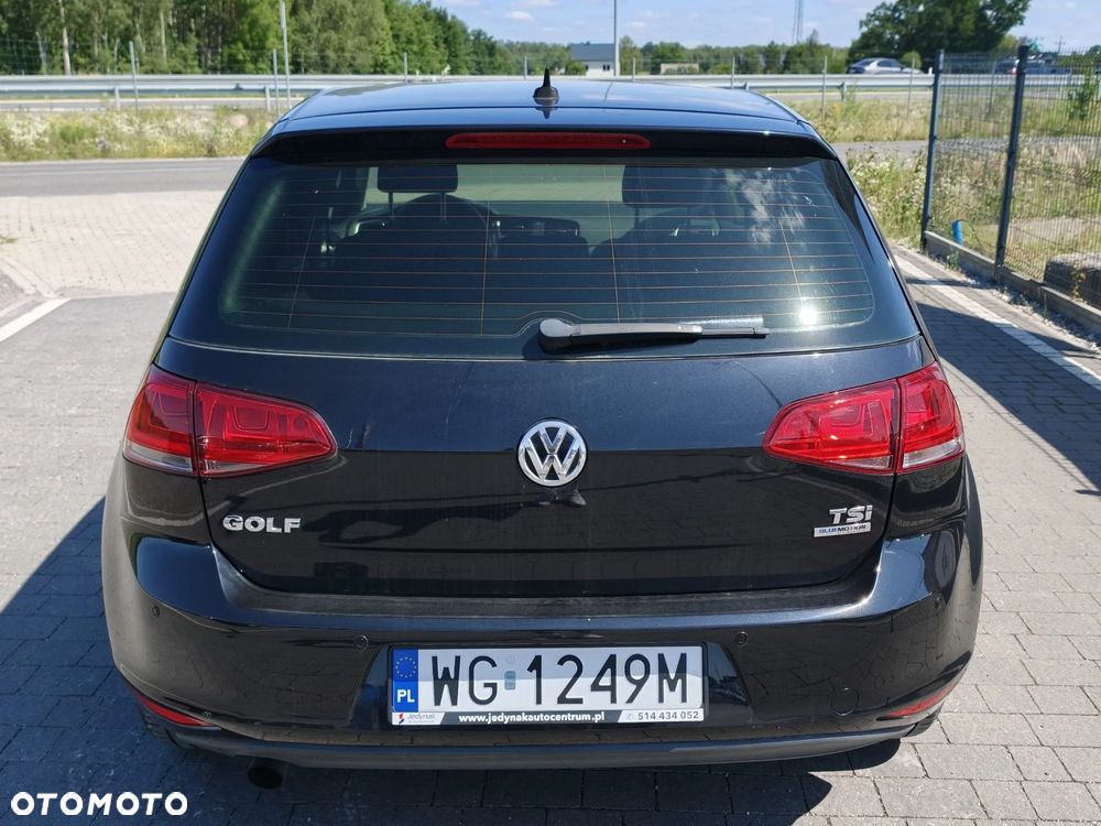 Volkswagen Golf - 9
