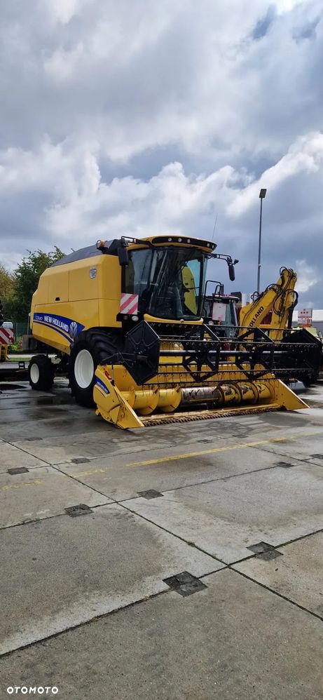New Holland TC5.80 - 4