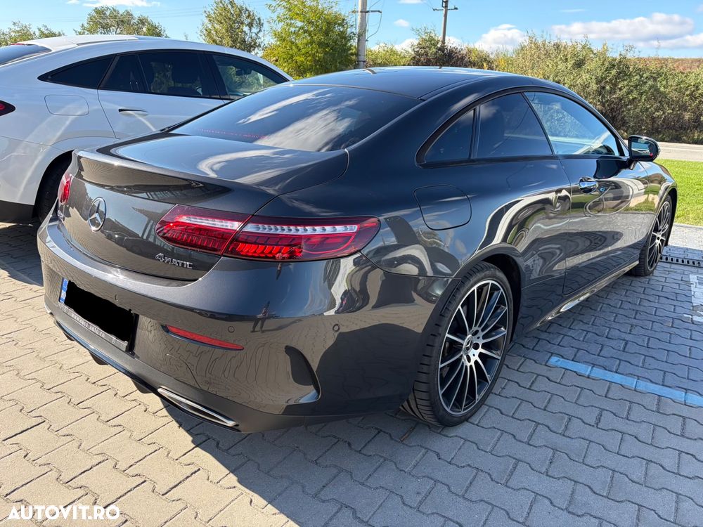 Mercedes-Benz E - 4
