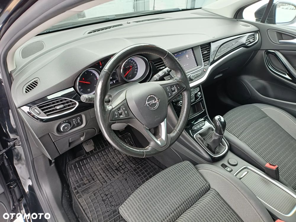 Opel Astra 1.5 D Start/Stop Business Elegance - 9