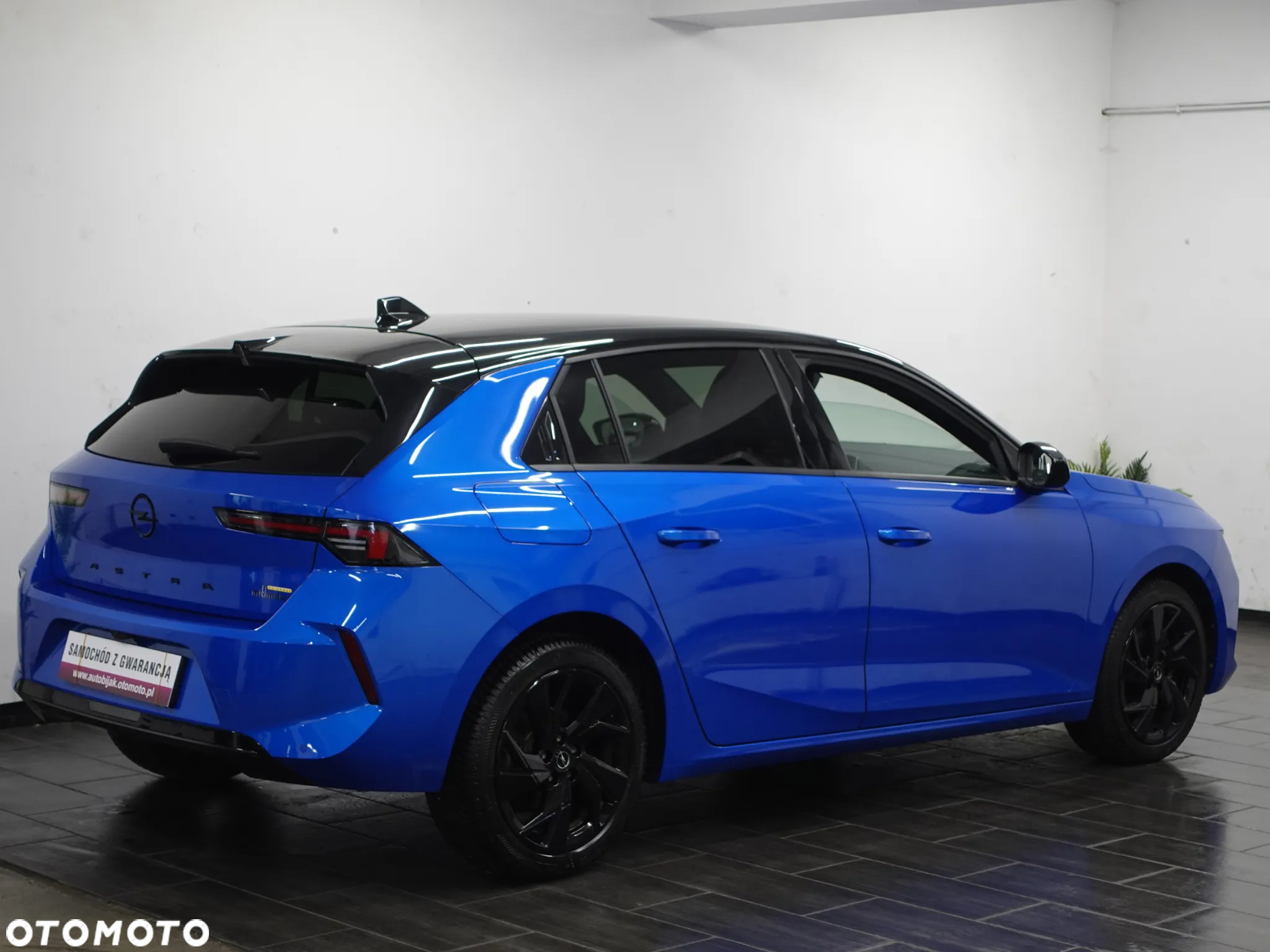 Opel Astra 1.2 Turbo GS Line - 8