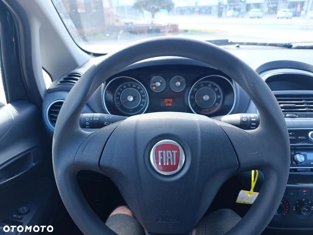 Fiat Punto Evo 1.4 8V Active - 14