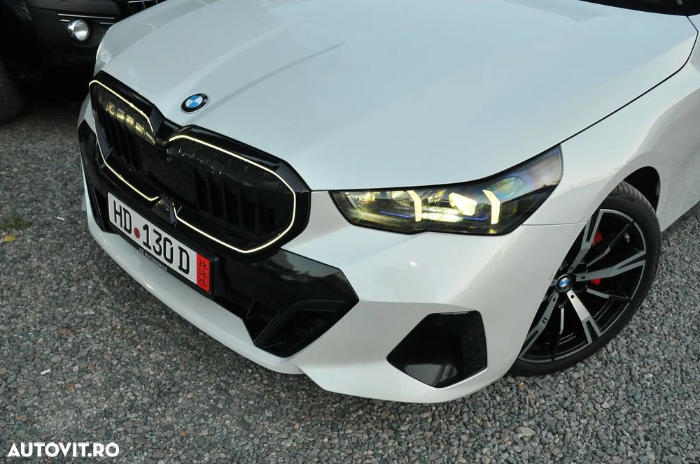 BMW Seria 5 520d Aut. - 38