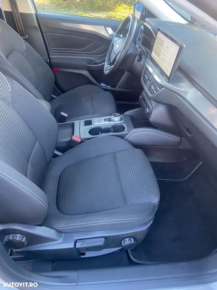 Ford Focus 1.5 EcoBlue Titanium X - 21