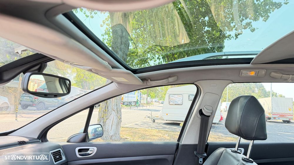 Peugeot 307 SW 1.6 HDi FAP Executive - 14