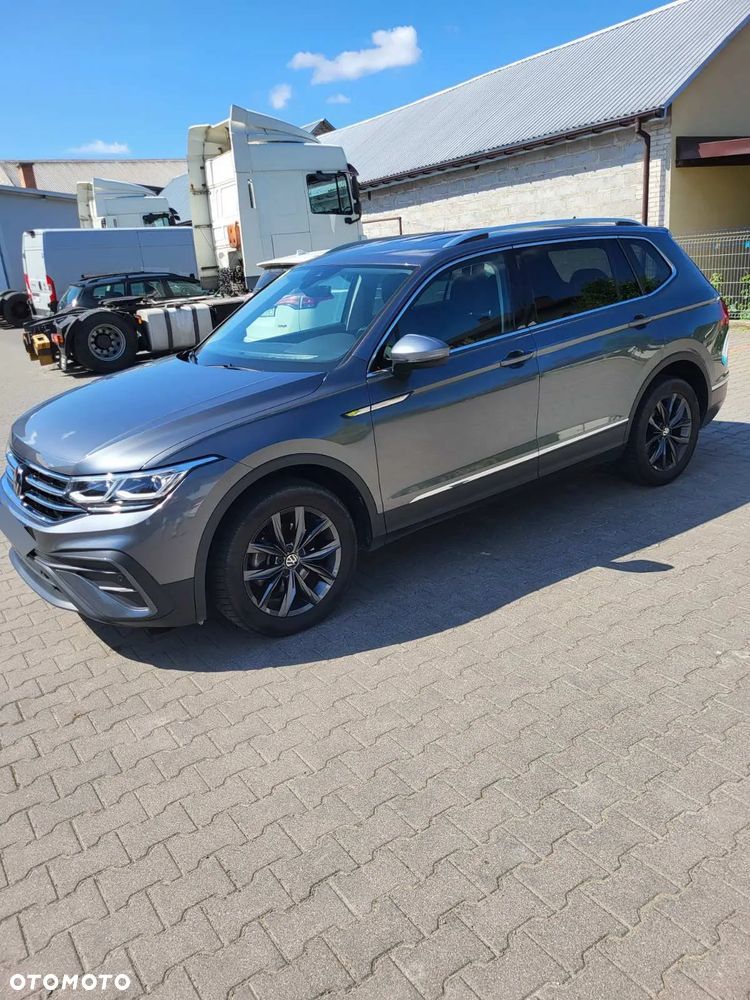 Volkswagen Tiguan Allspace - 1