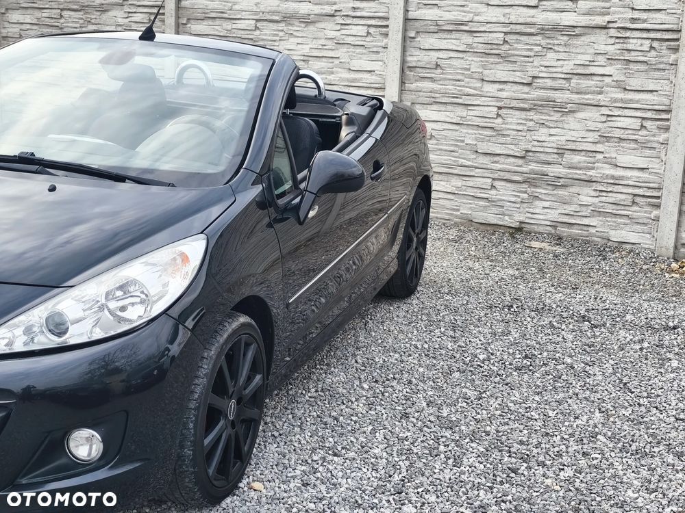 Peugeot 207 CC 1.6 HDi Sport - 11