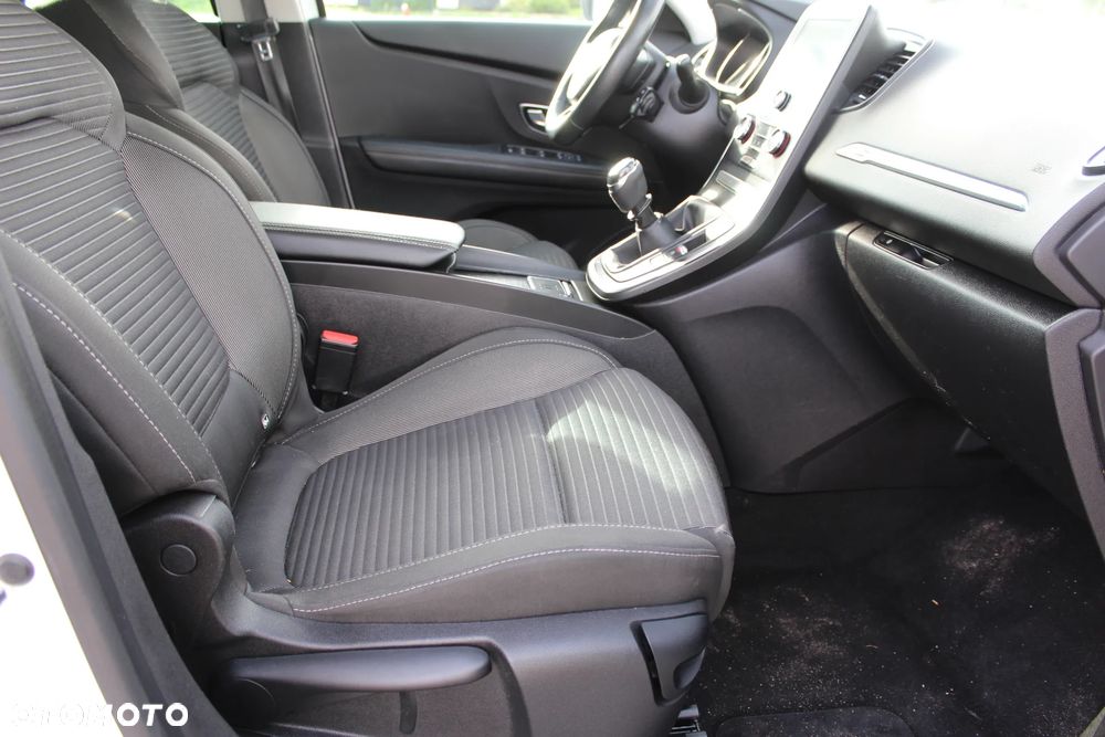 Renault Scenic BLUE dCi 120 LIMITED - 9