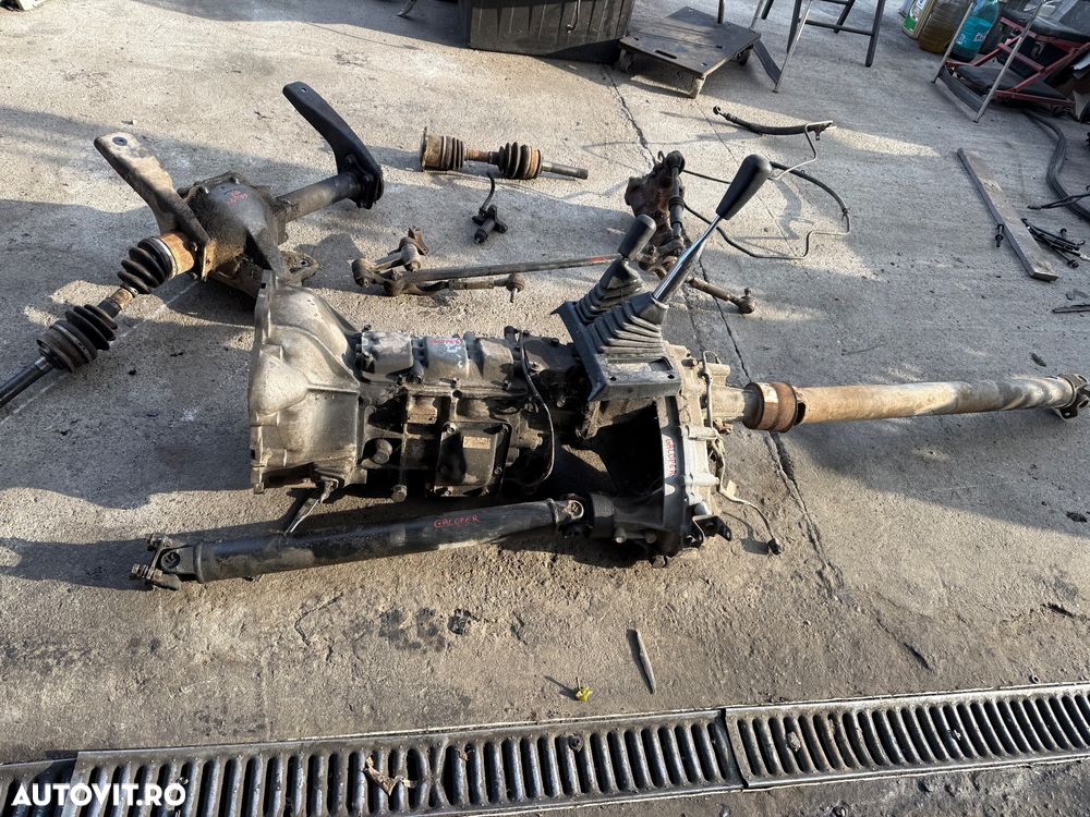 Caseta direcție bară capete de bară grup diferențial față planetara planetare ax punte față cardan cardane față ( mic ) spate ( mare ) Hyundai galoper 2 2004 25 td 105 cai grup raport 4.875 cod HB 104.102 104102 - 6