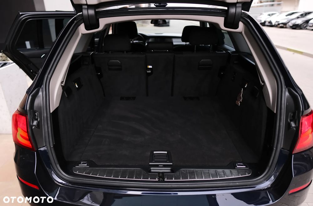 BMW Seria 5 520d - 18