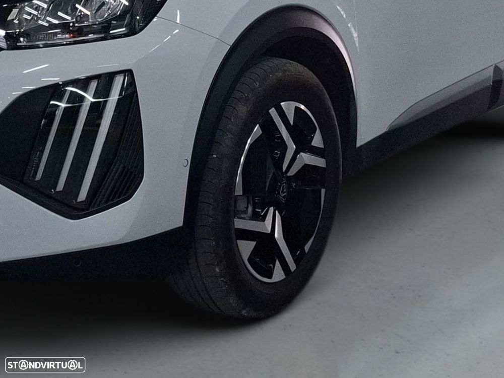 Peugeot 2008 1.2 PureTech Allure — fotografia 3