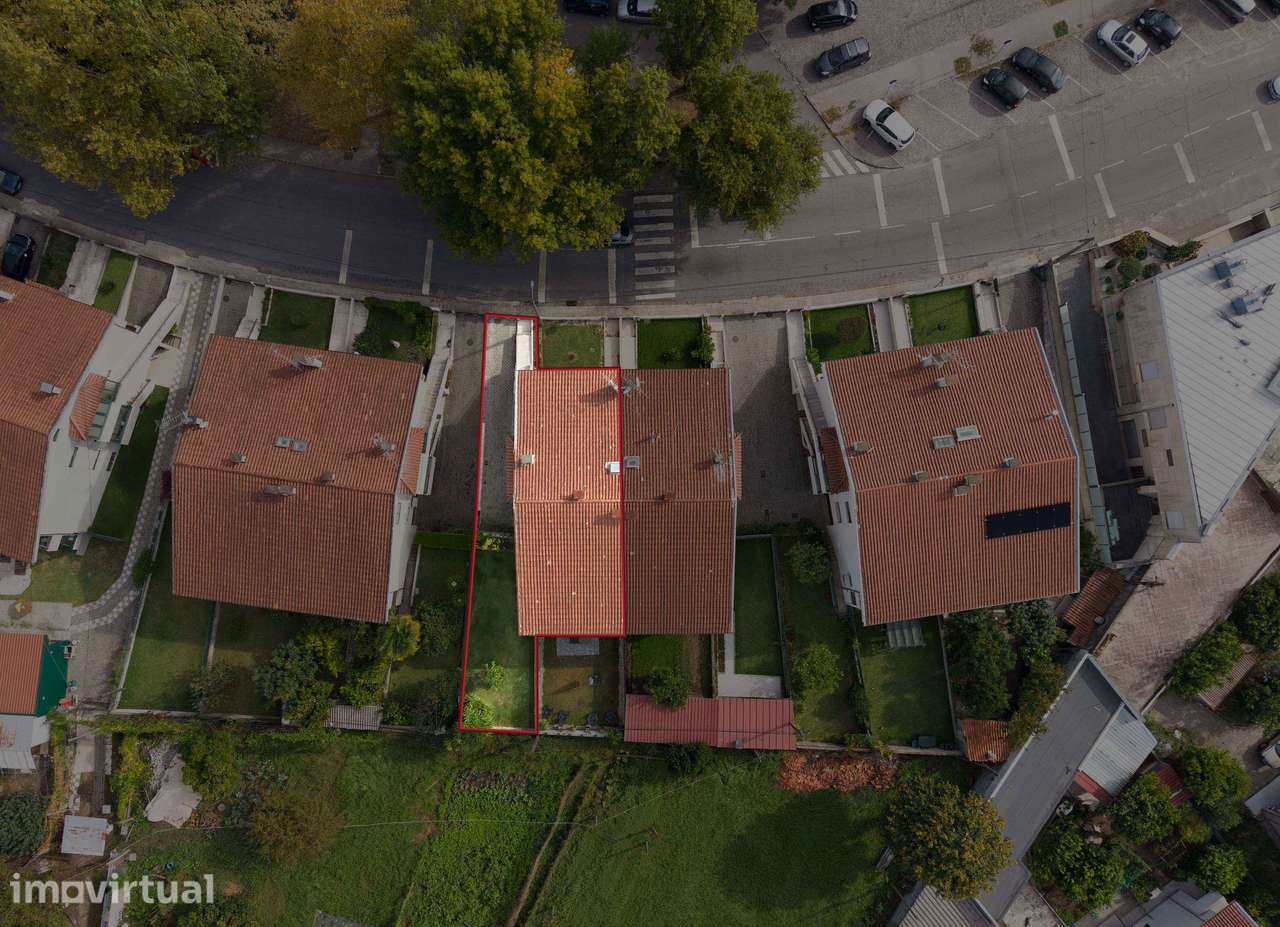 Andar Moradia T3 Renovado com Jardim e Garagem – Maximinos, Braga - Grande imagem: 4/35