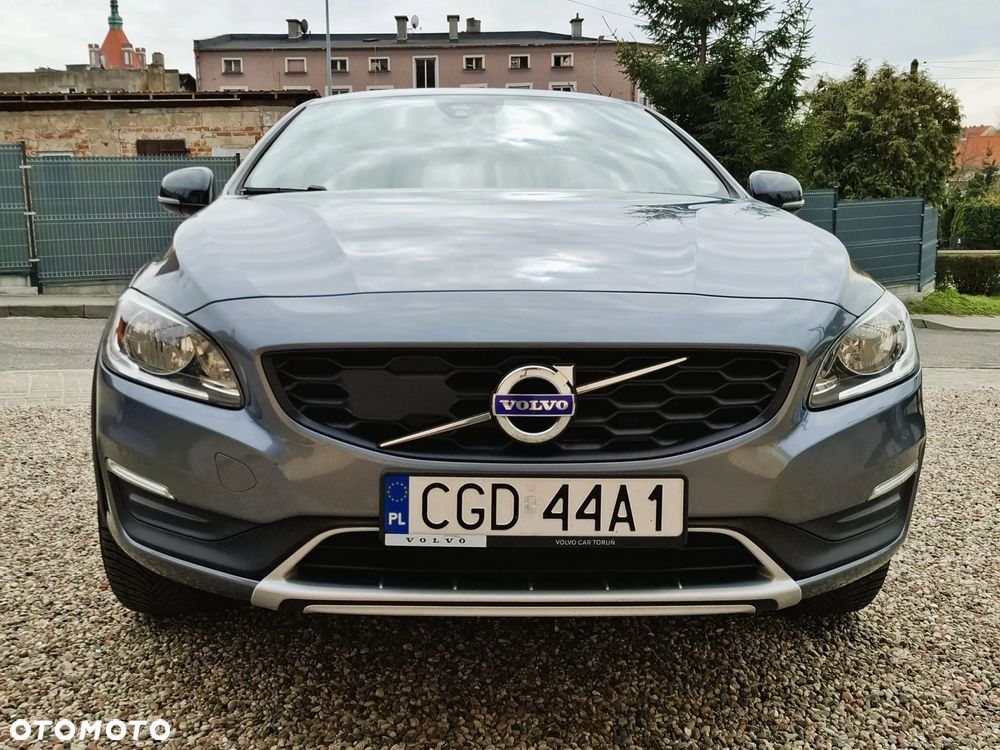 Volvo S60 Cross Country D4 Drive-E Momentum - 4