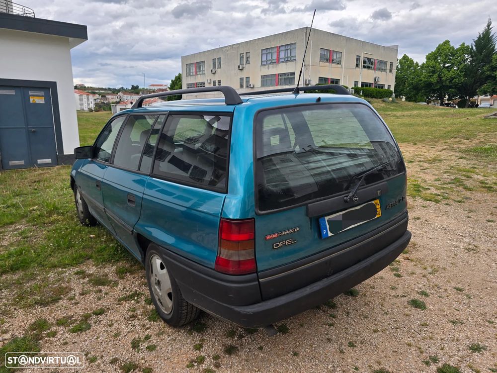 Opel Astra Caravan 1.7 TD Club - 4