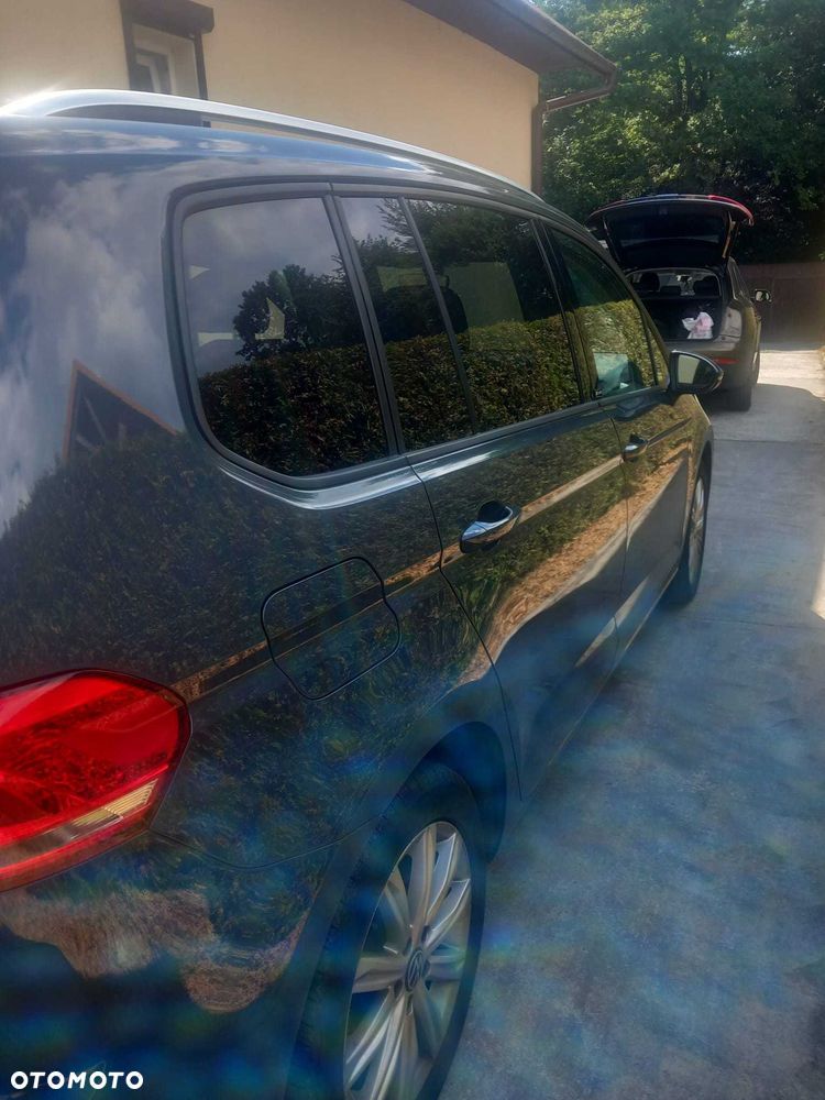 Volkswagen Touran - 6