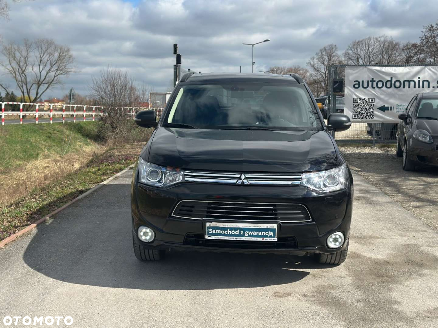 Mitsubishi Outlander - 9