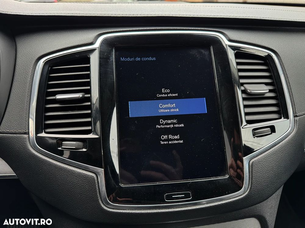 Volvo XC 90 D5 AWD Geartronic Inscription - 20