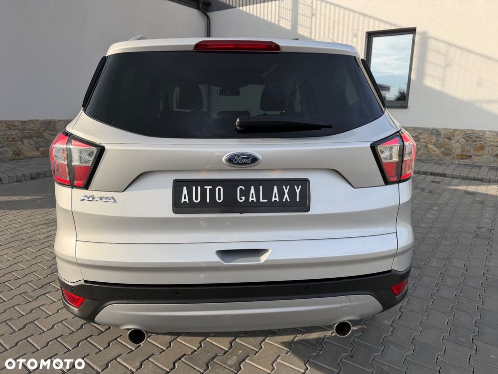 Ford Kuga 2.0 TDCi 4x4 Titanium - 18
