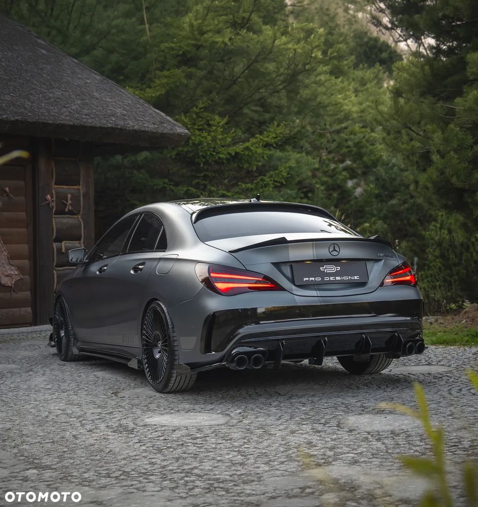 Mercedes-Benz CLA 180 7G-DCT AMG Line - 17