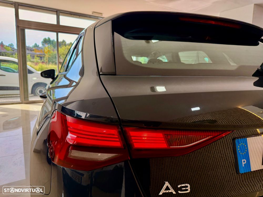 Audi A3 Sportback 30 TDI Advanced - 45