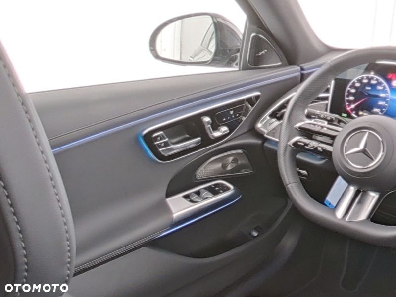 Mercedes-Benz Klasa E 220 d 4Matic 9G-TRONIC Edition AMG Line - 10