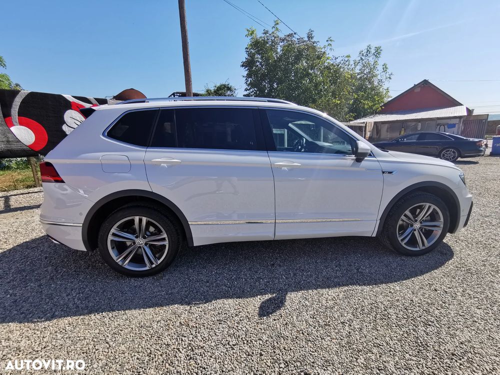 Volkswagen Tiguan - 9