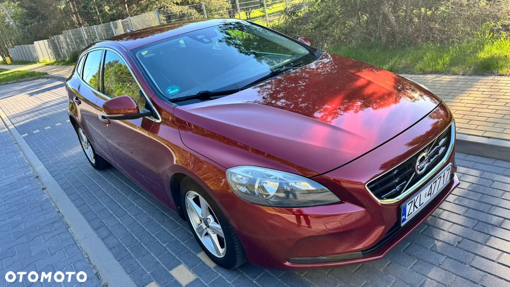 Volvo V40 D2 Momentum - 10